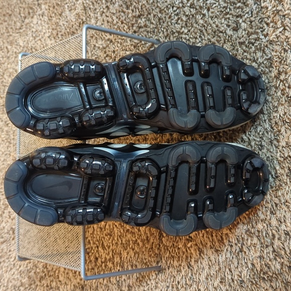 Nike Air VaporMax Plus Bone Black Mens Style : Dh0860-100 - Picture 7 of 7